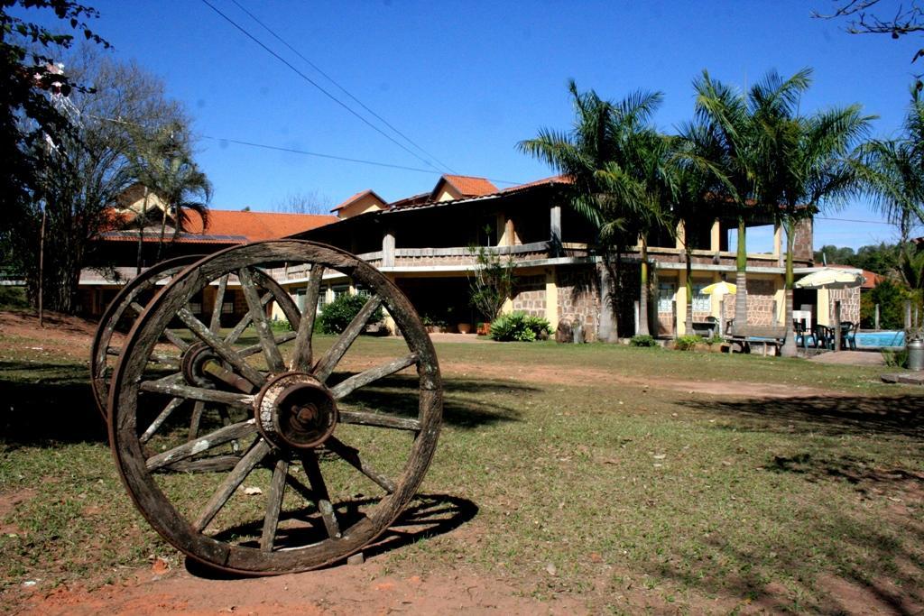 Pousada Fazenda Buracao Mococa Exterior foto